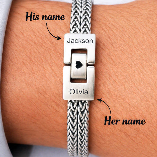 Interlocking Bond Bracelet - Valentine's Gift