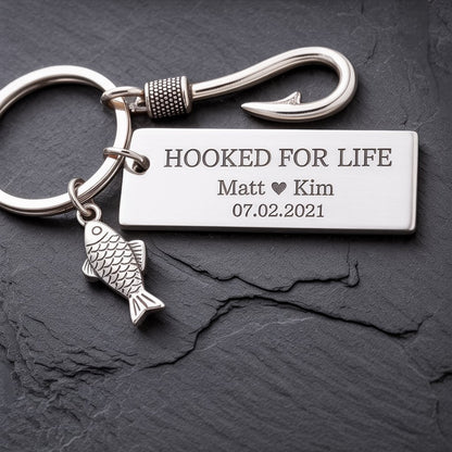 Porte-clés personnalisé Hooked on You avec initiales et date