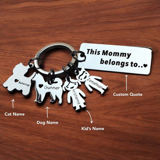 Personalized Family Name Keychain With Pets - UniqueThoughtful