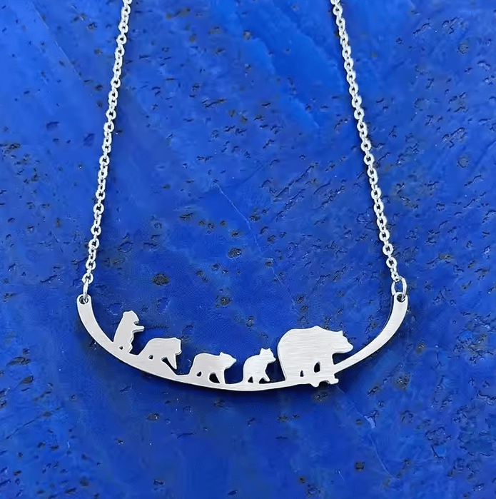 Stainless Steel Bear Family MAMA Necklace - UniqueThoughtful